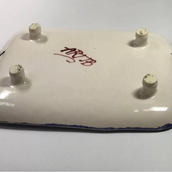 Signed Artist made pottery tray with hand painted Sunflower design - Picture 3 of 6